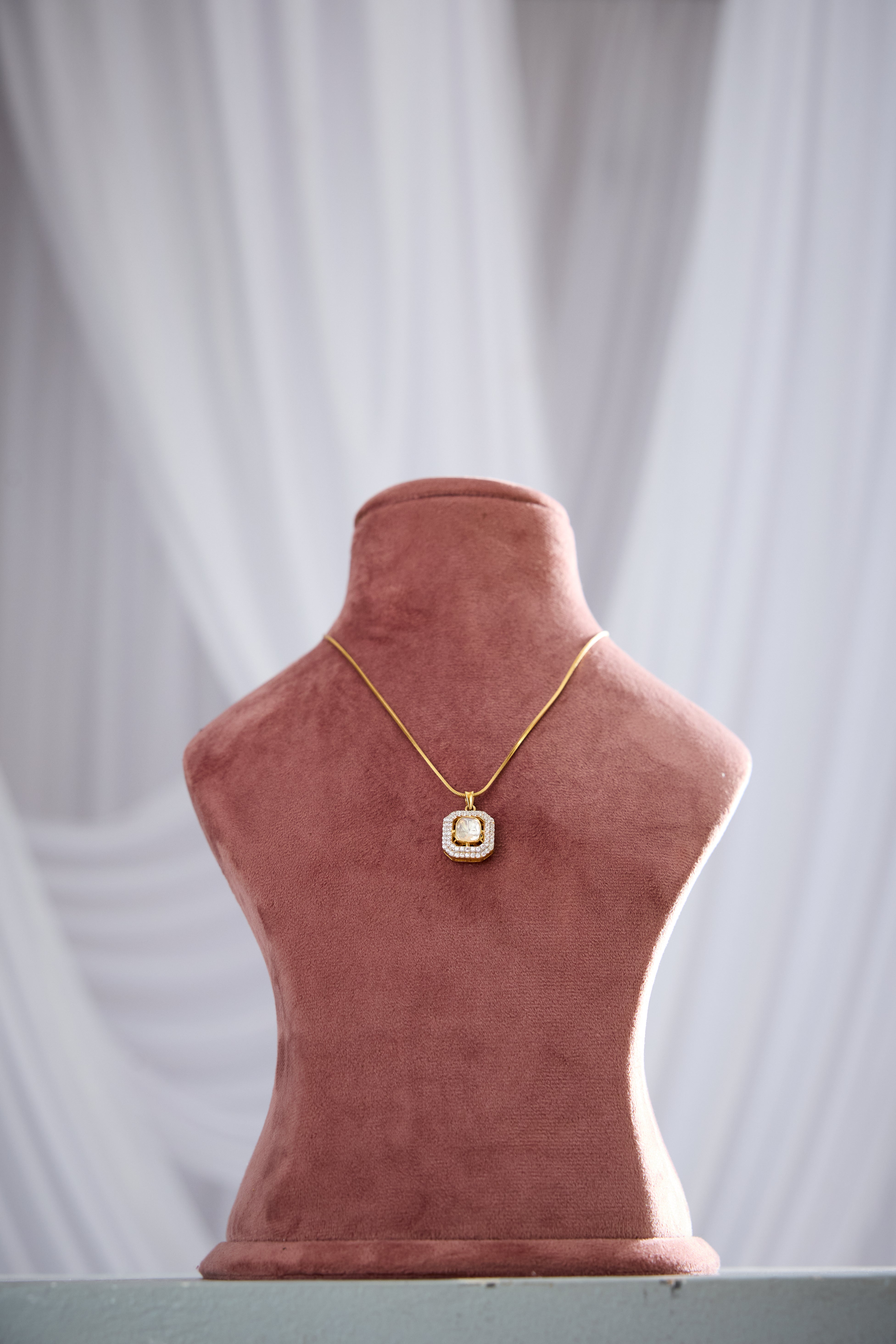 Rabia Pendant