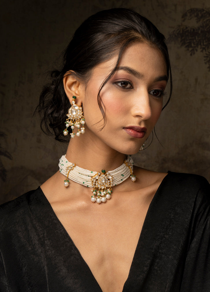 Naveenta Necklace Set