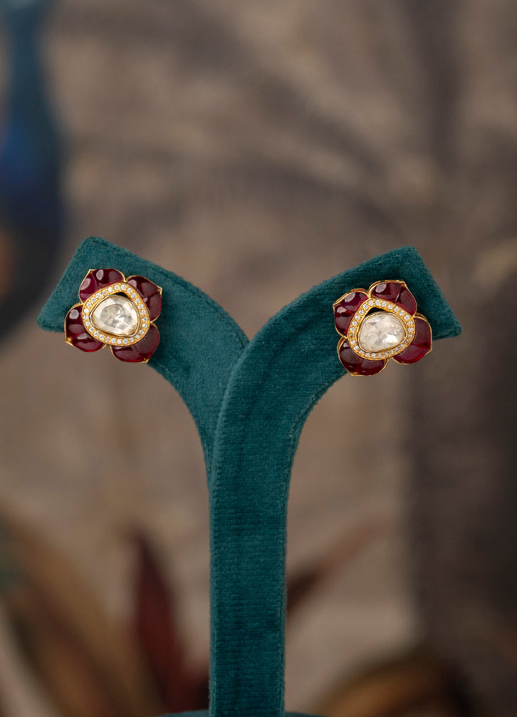 Eshal Studs