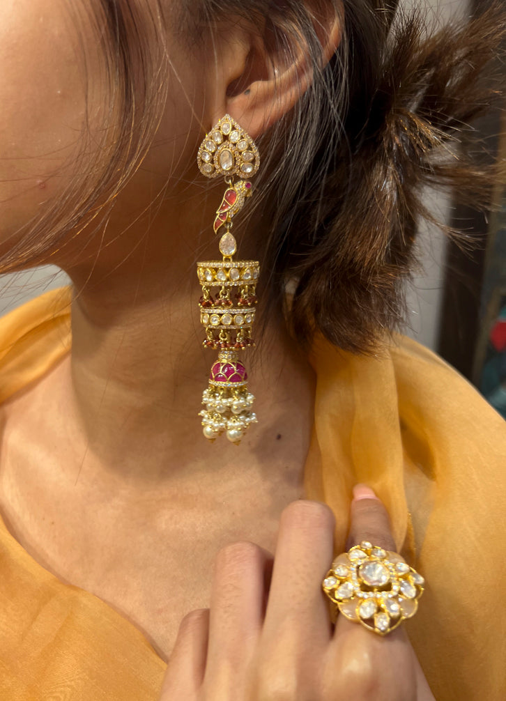 Shuka Jhumka