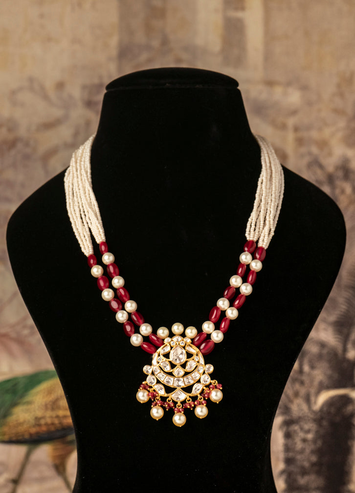 Hurain Necklace