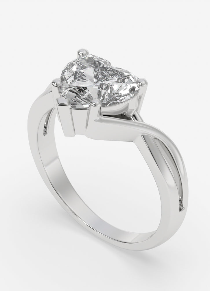 Amora Ring in White Gold