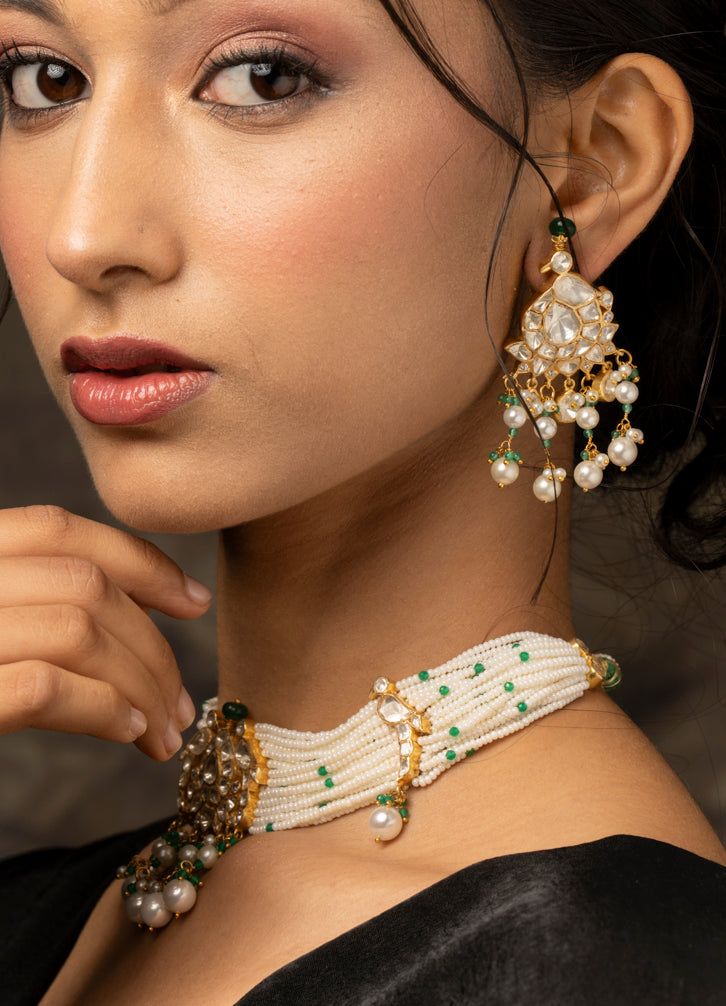 Naveenta Necklace Set