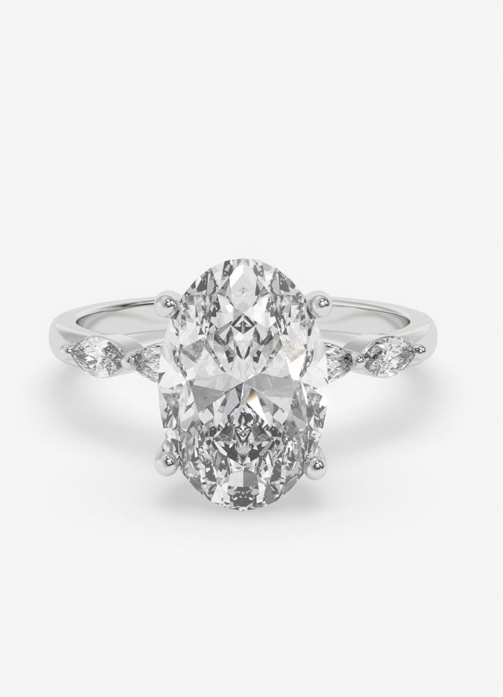 Veloura Ring in White Gold