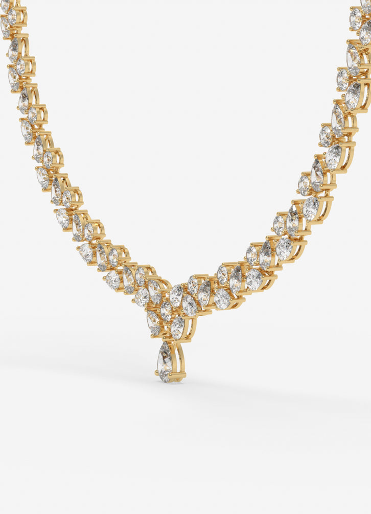 Elysian Teardrop Necklace in Yellow Gold