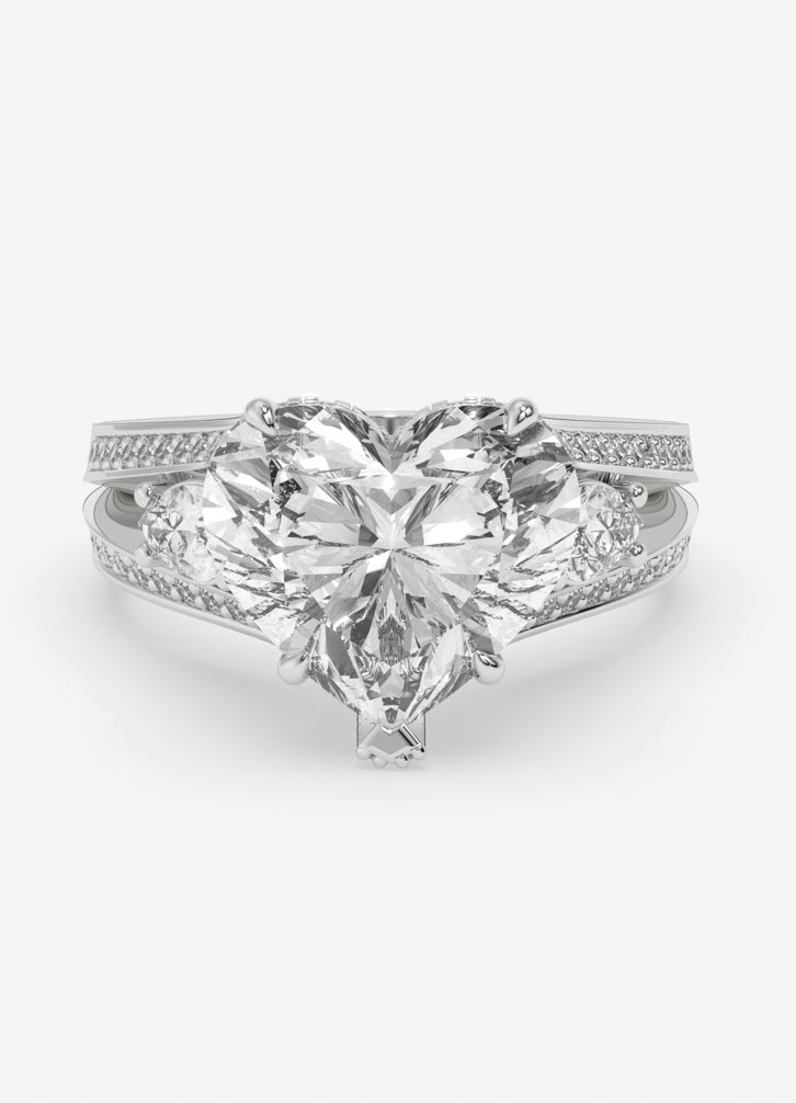 Valerisse Ring In White Gold