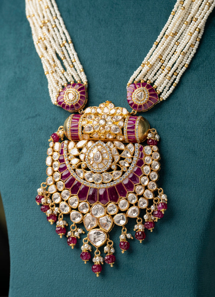 Qaladah Necklace