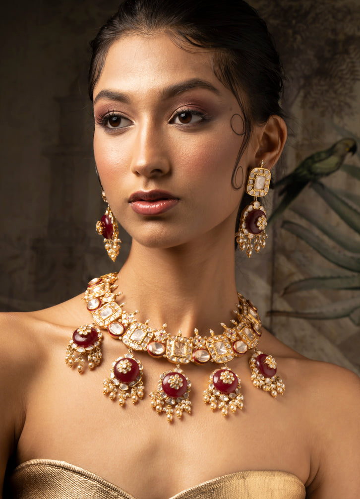 Masqal Necklace Set
