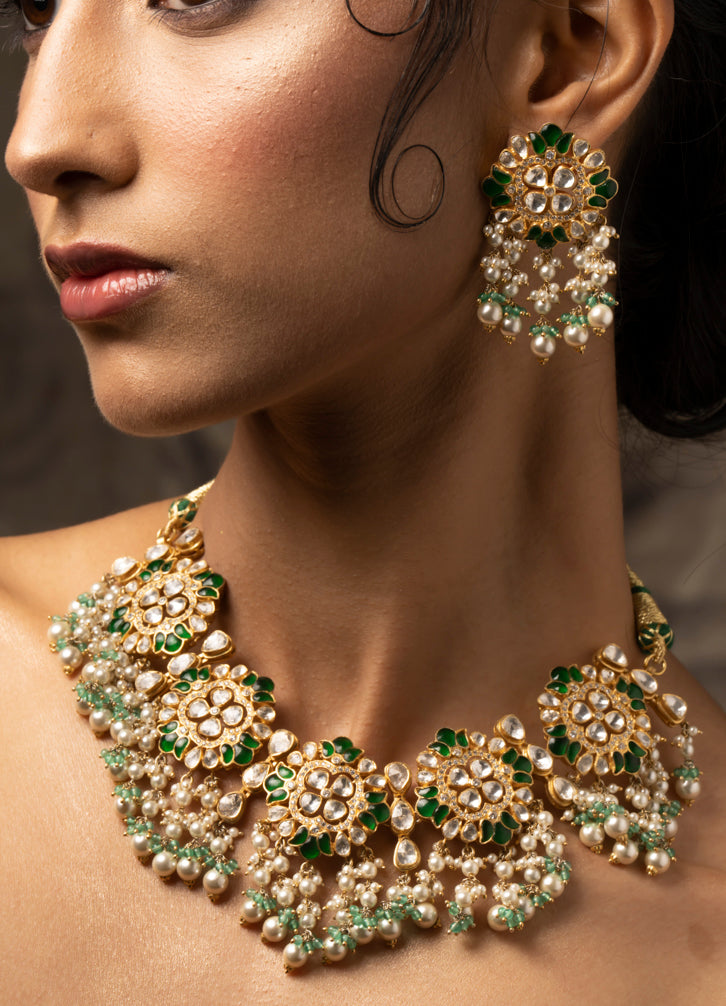 Panna Haar Necklace set