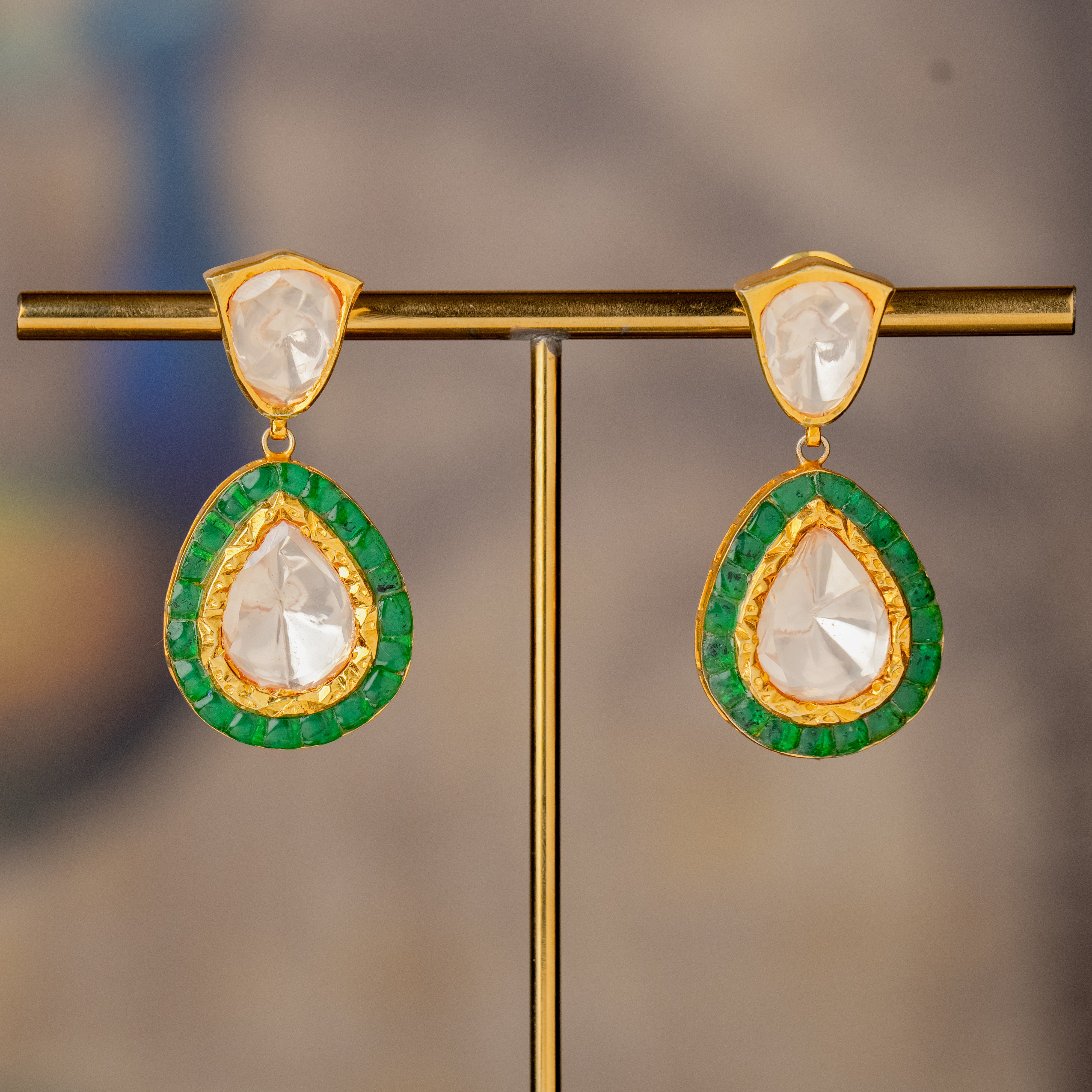 Mizaj Jhumka