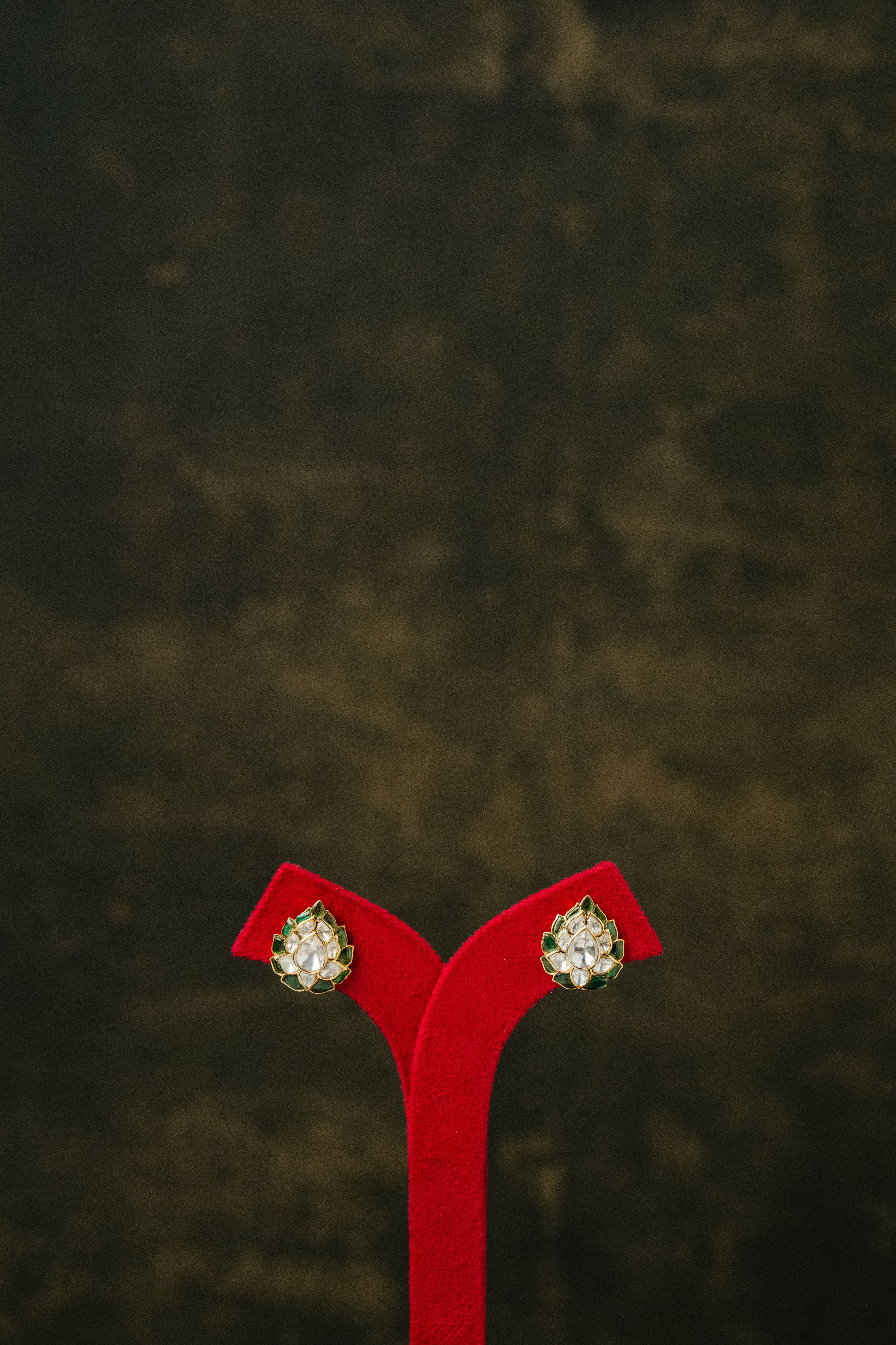Hasmita Studs