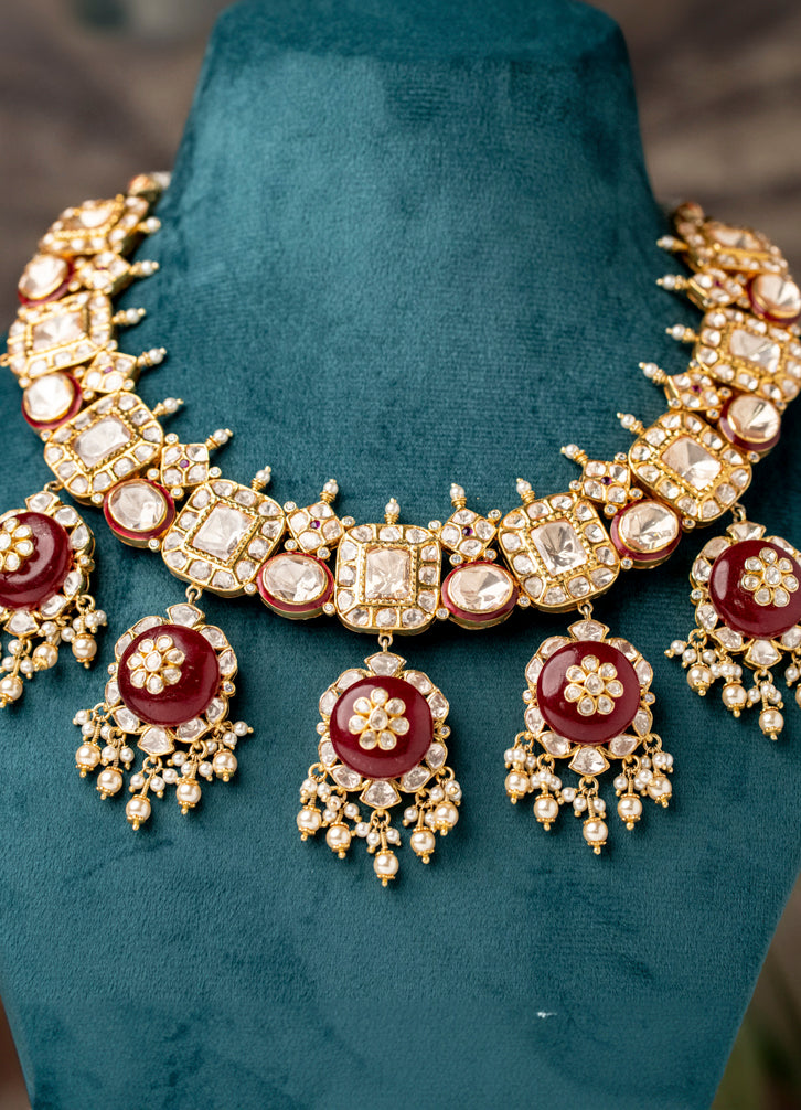 Masqal Necklace Set