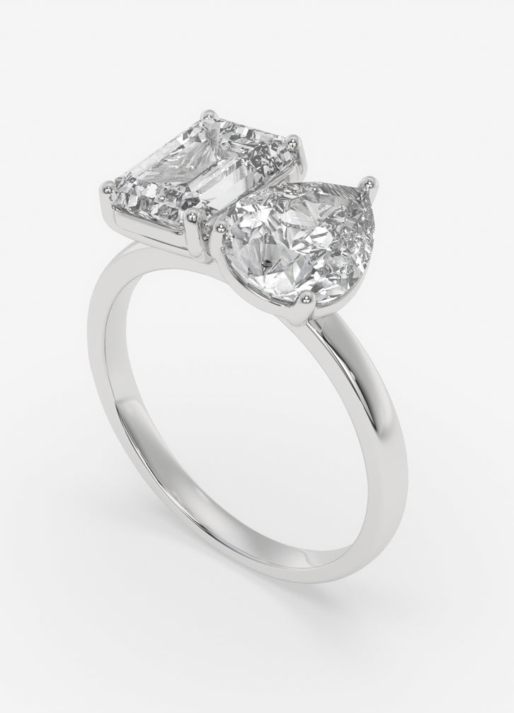 Aelion Ring in White Gold