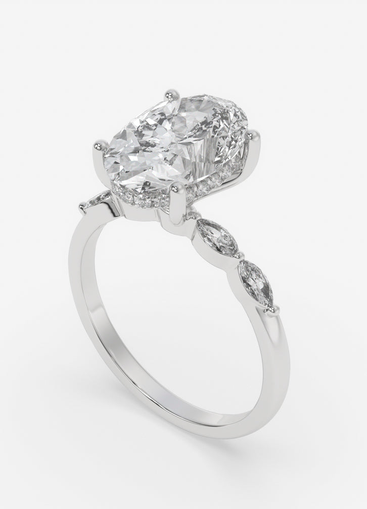 Veloura Ring in White Gold