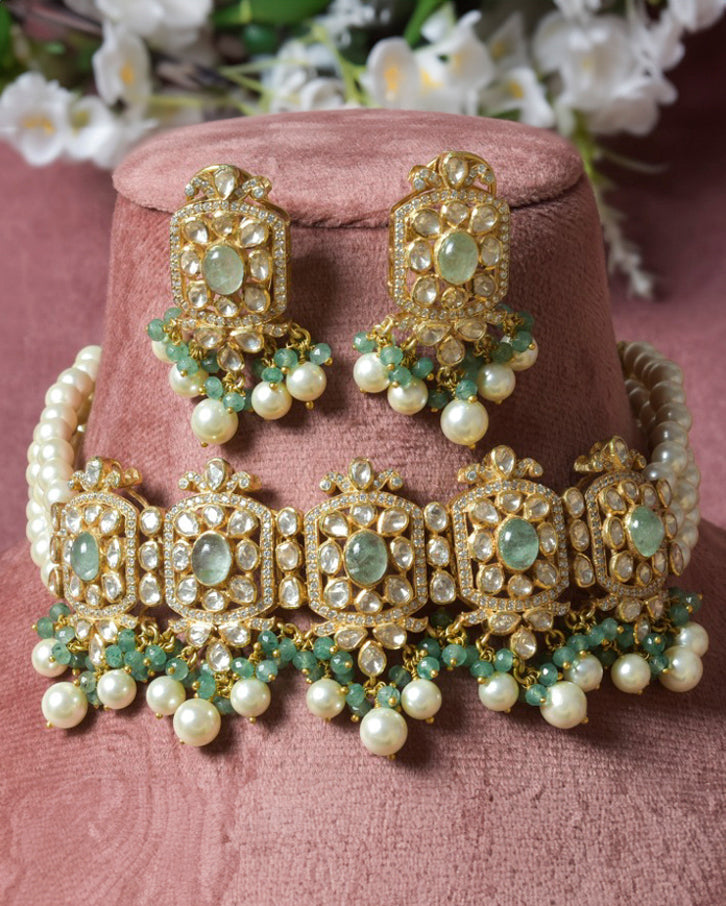 Caspara Necklace Set