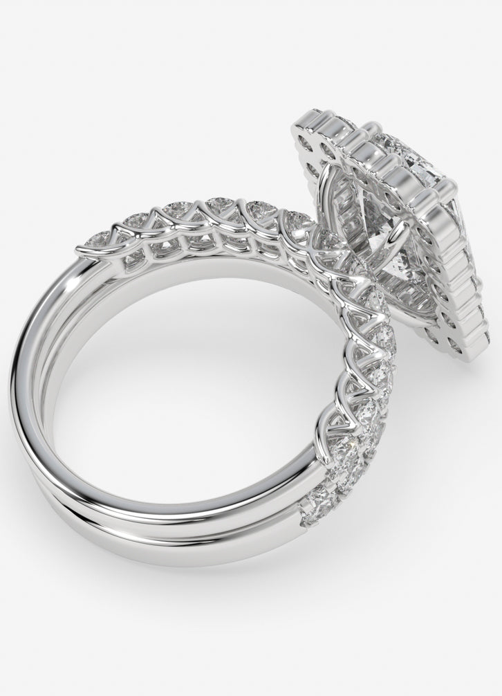 Caelora Ring in White Gold
