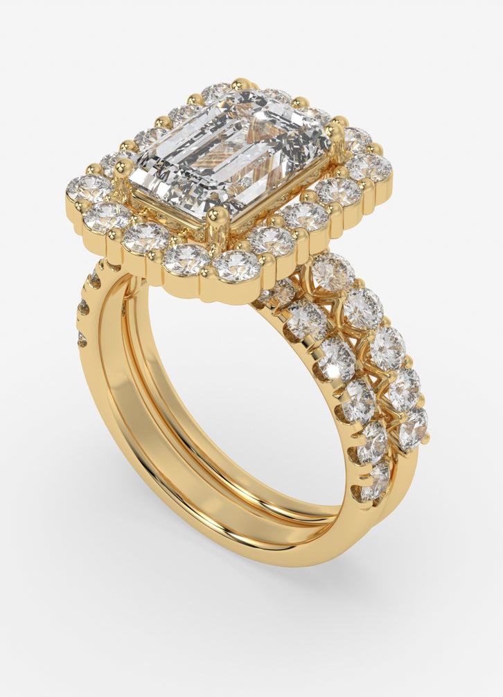 Caelora Ring In Yellow Gold