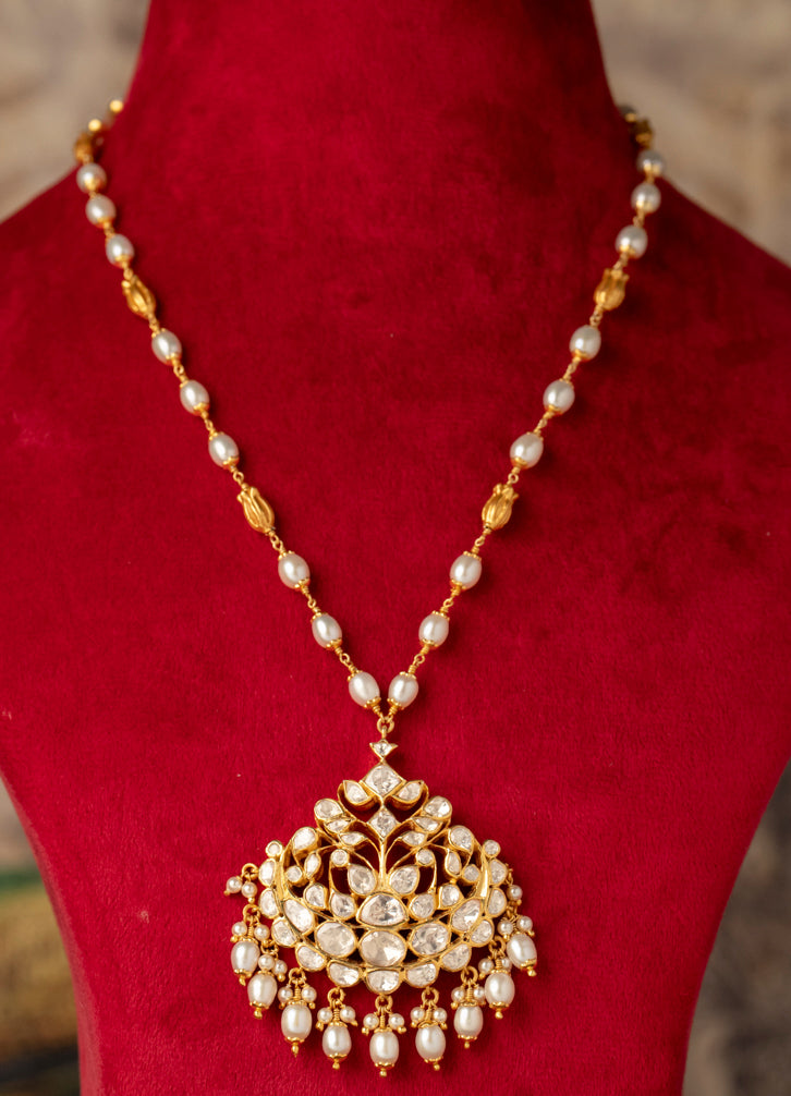 Mahnoor Necklace