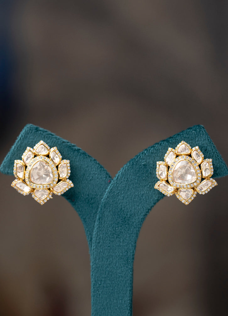 Heer kamal Studs