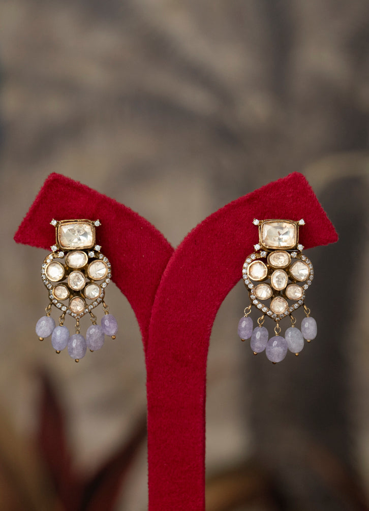 Uzma Jhumka