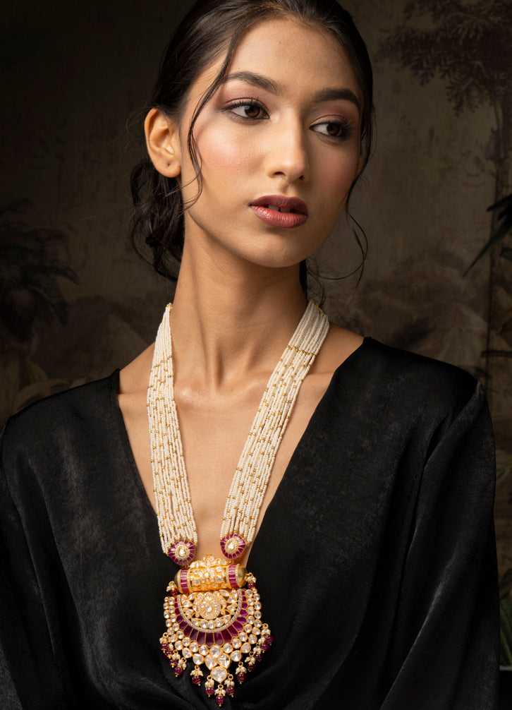 Qaladah Necklace