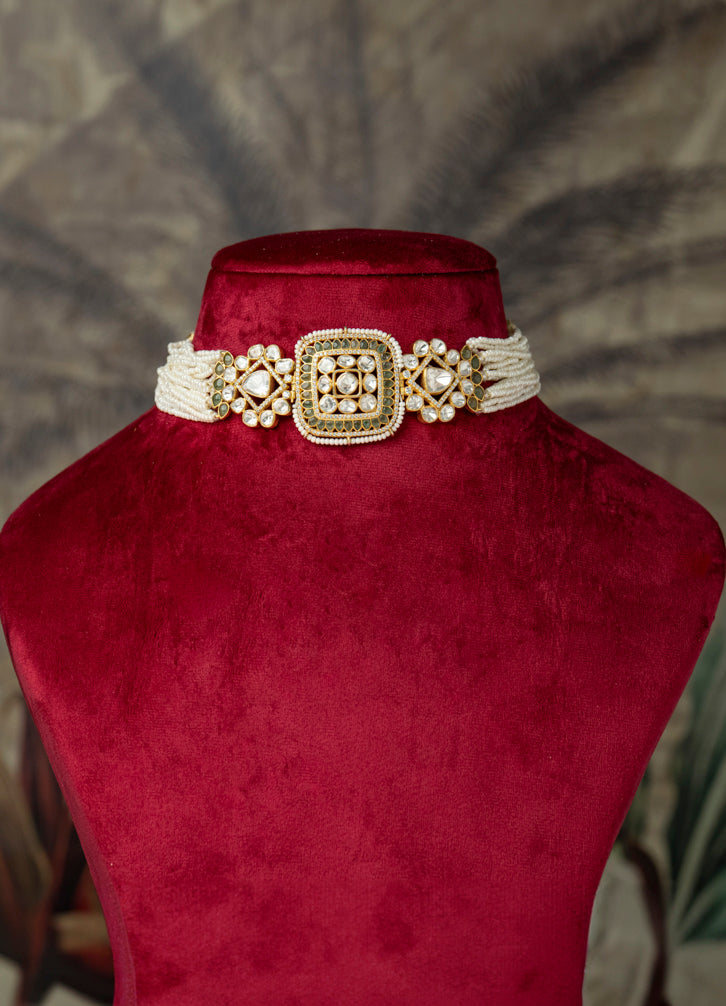 Nazuk Kalhar Necklace Set