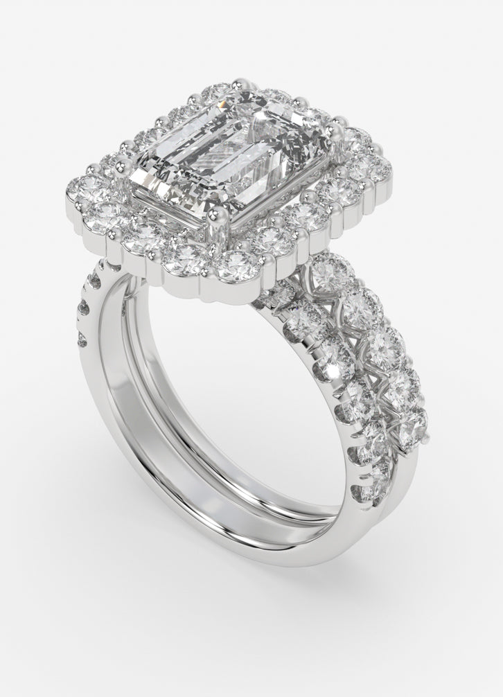 Caelora Ring in White Gold