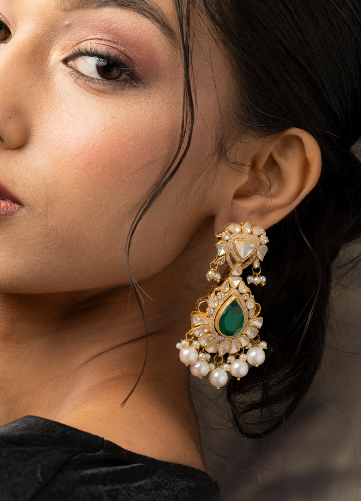 Zehnab Jhumka
