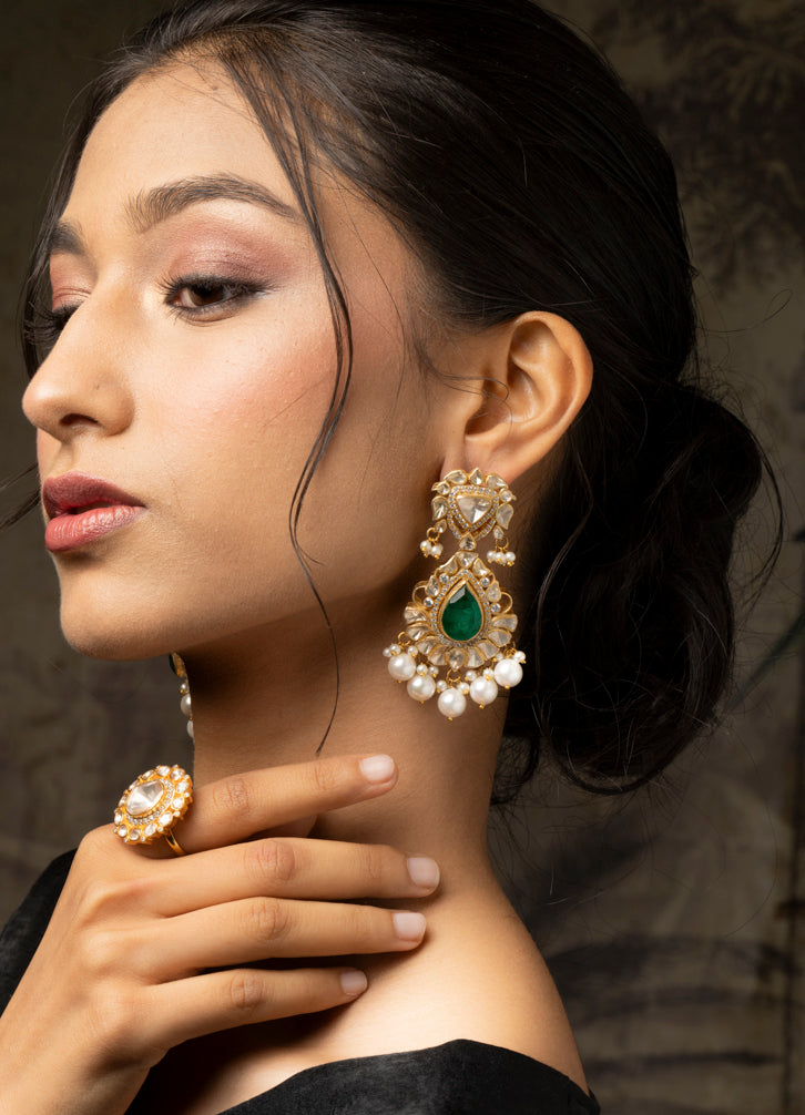 Zehnab Jhumka