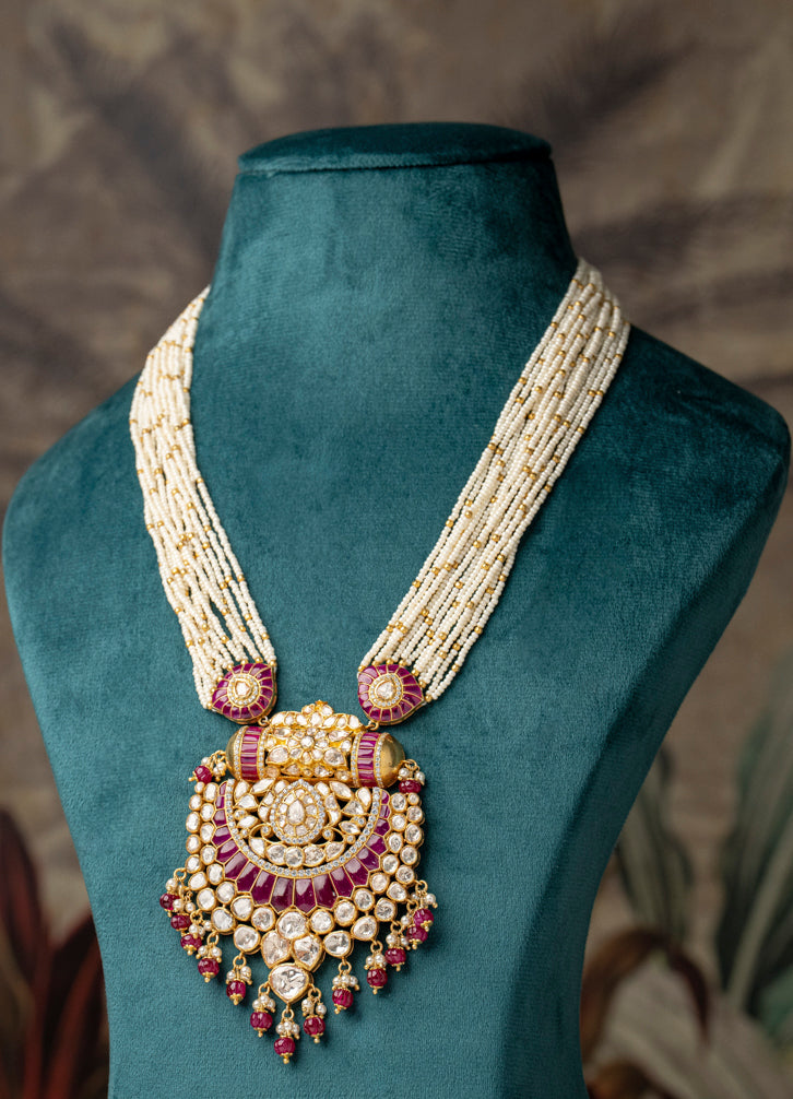 Qaladah Necklace