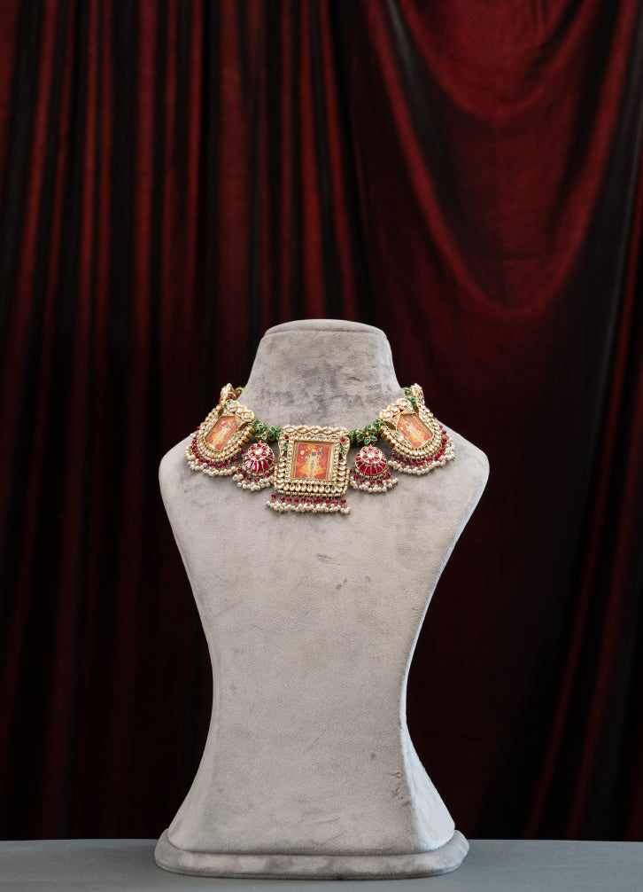 Vistara Necklace