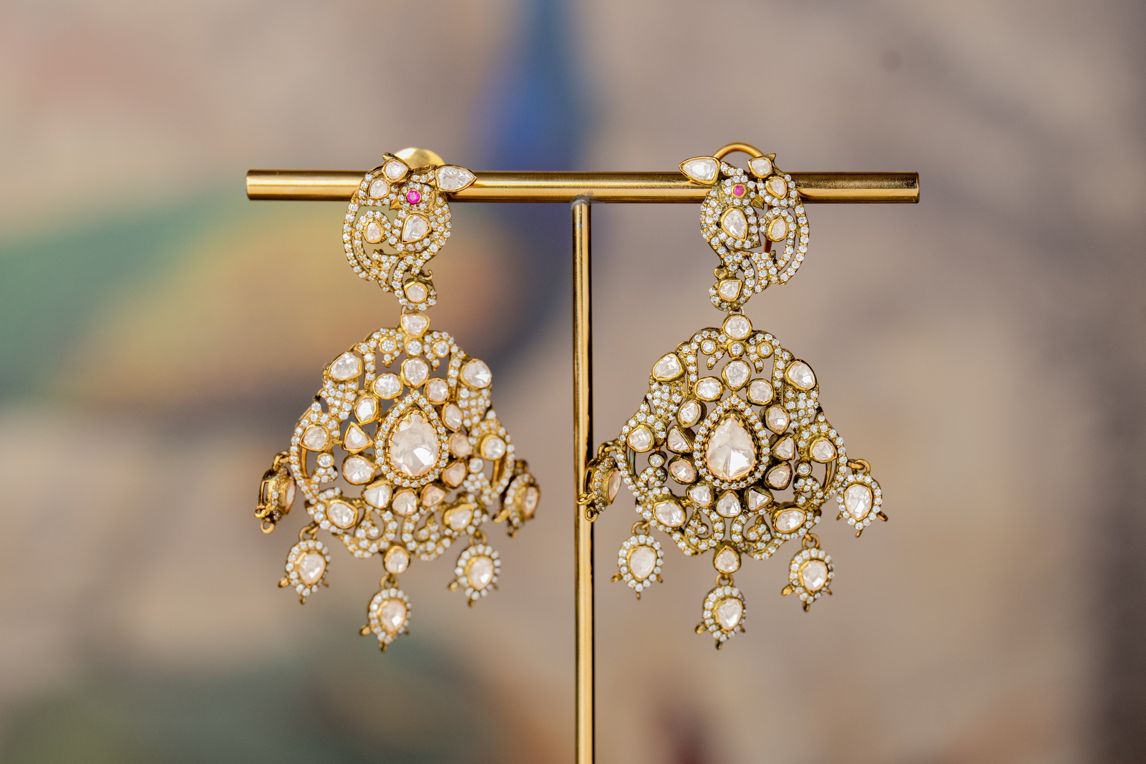 Izharat Jhumka