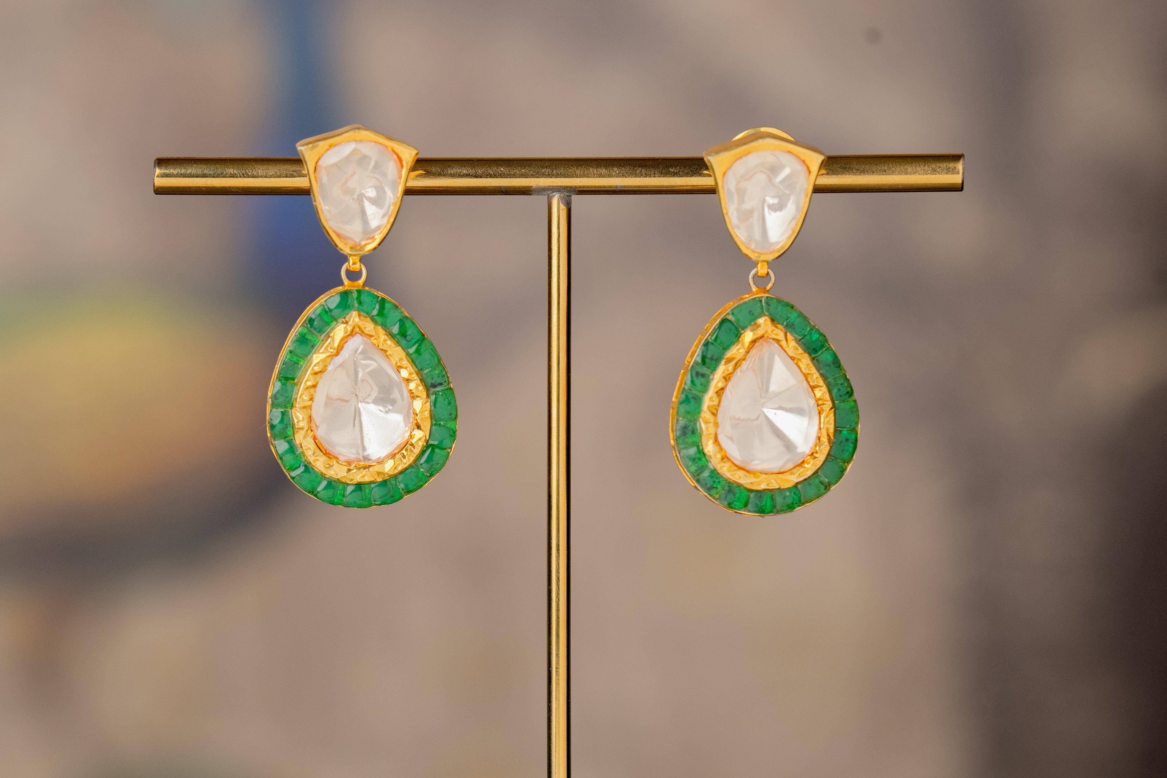 Mizaj Jhumka