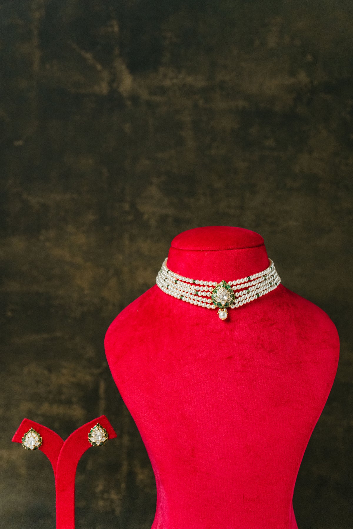 Hasmita Studs