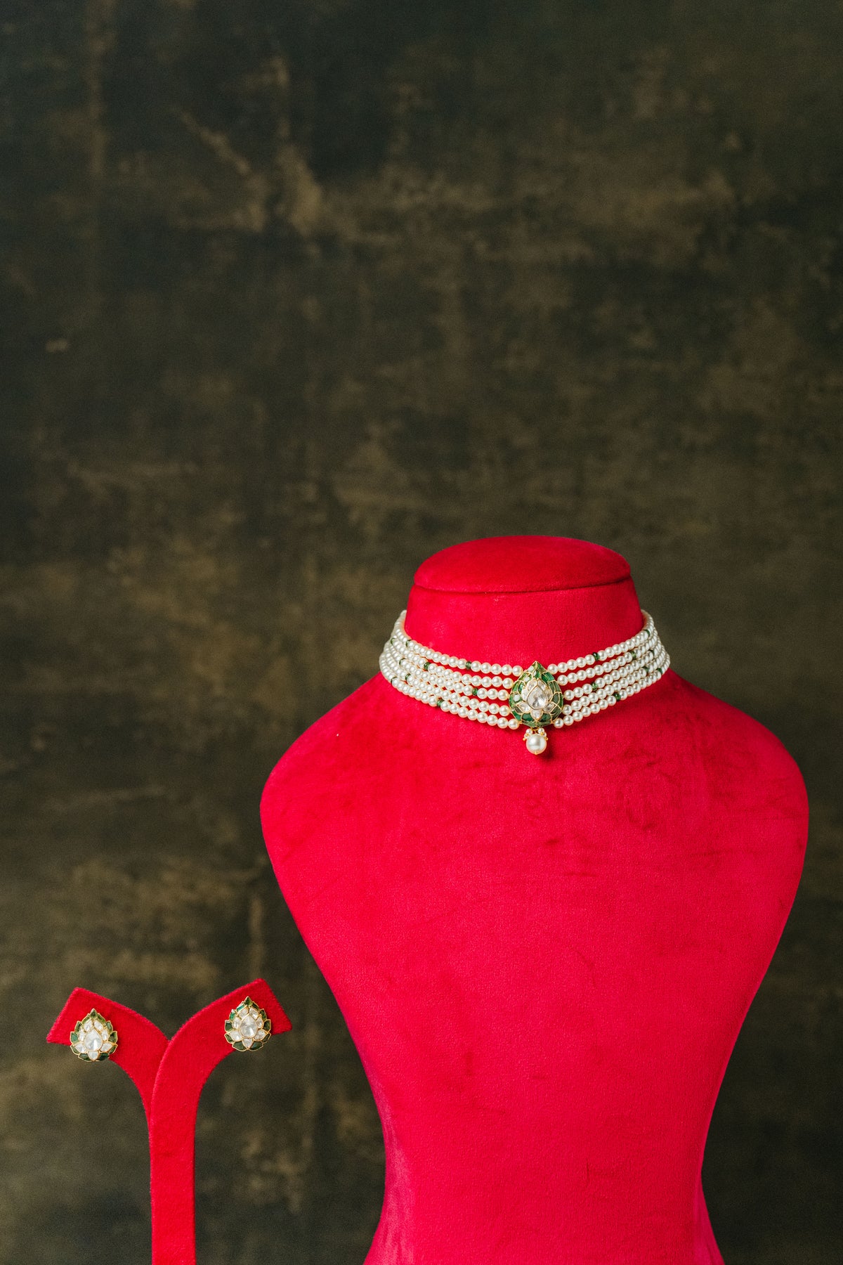 Hasmita Choker
