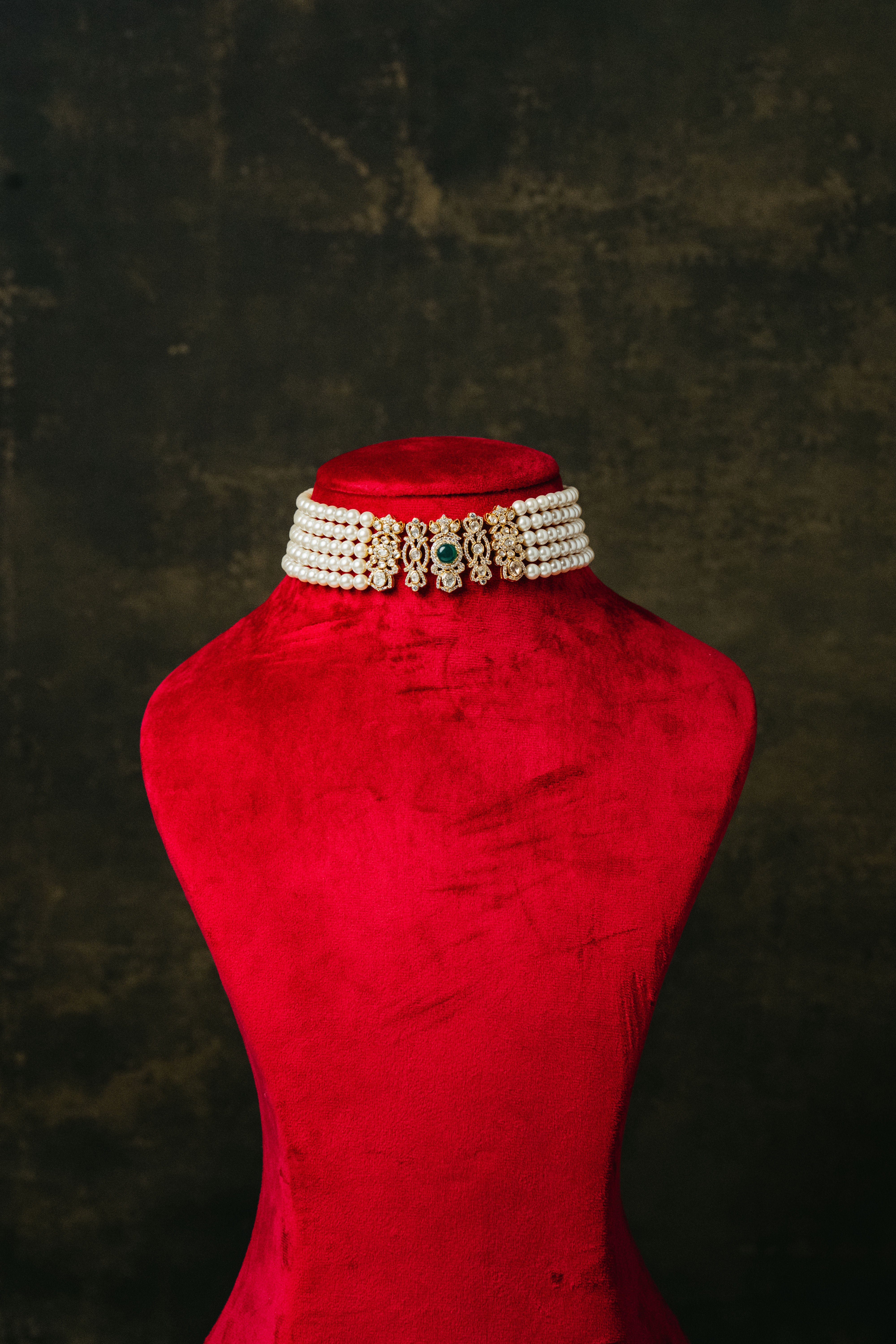Eriyat Choker