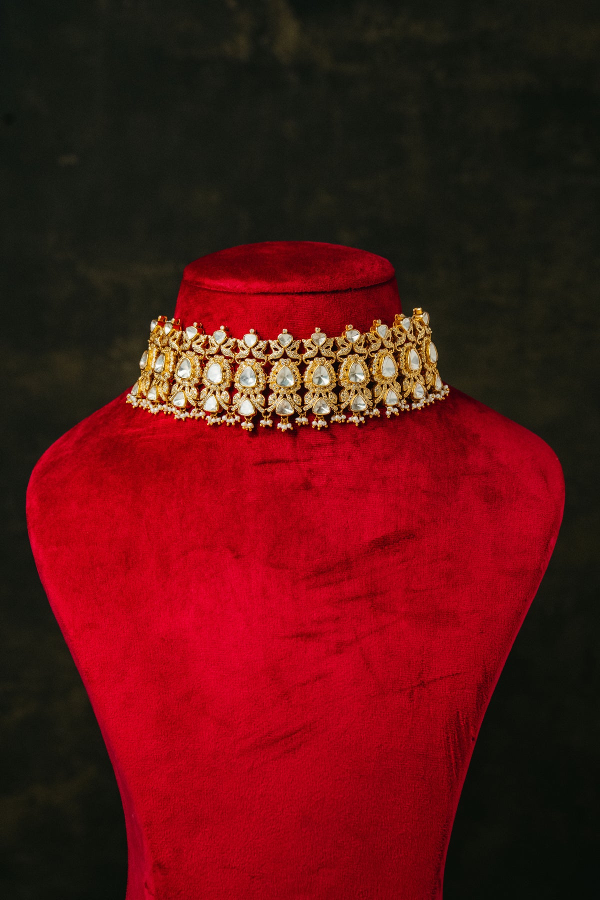 Saridha Choker