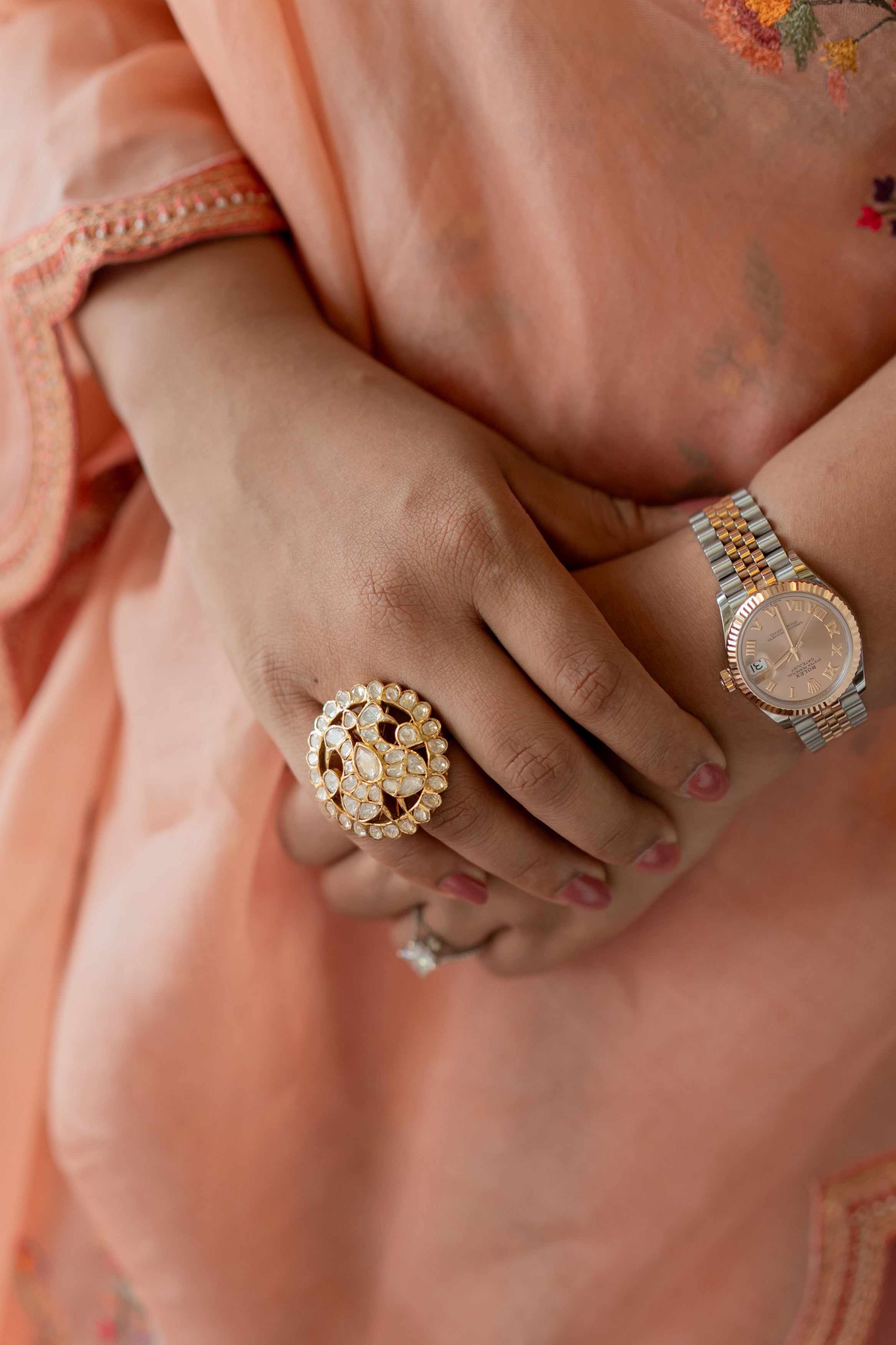 Ruzi Ring