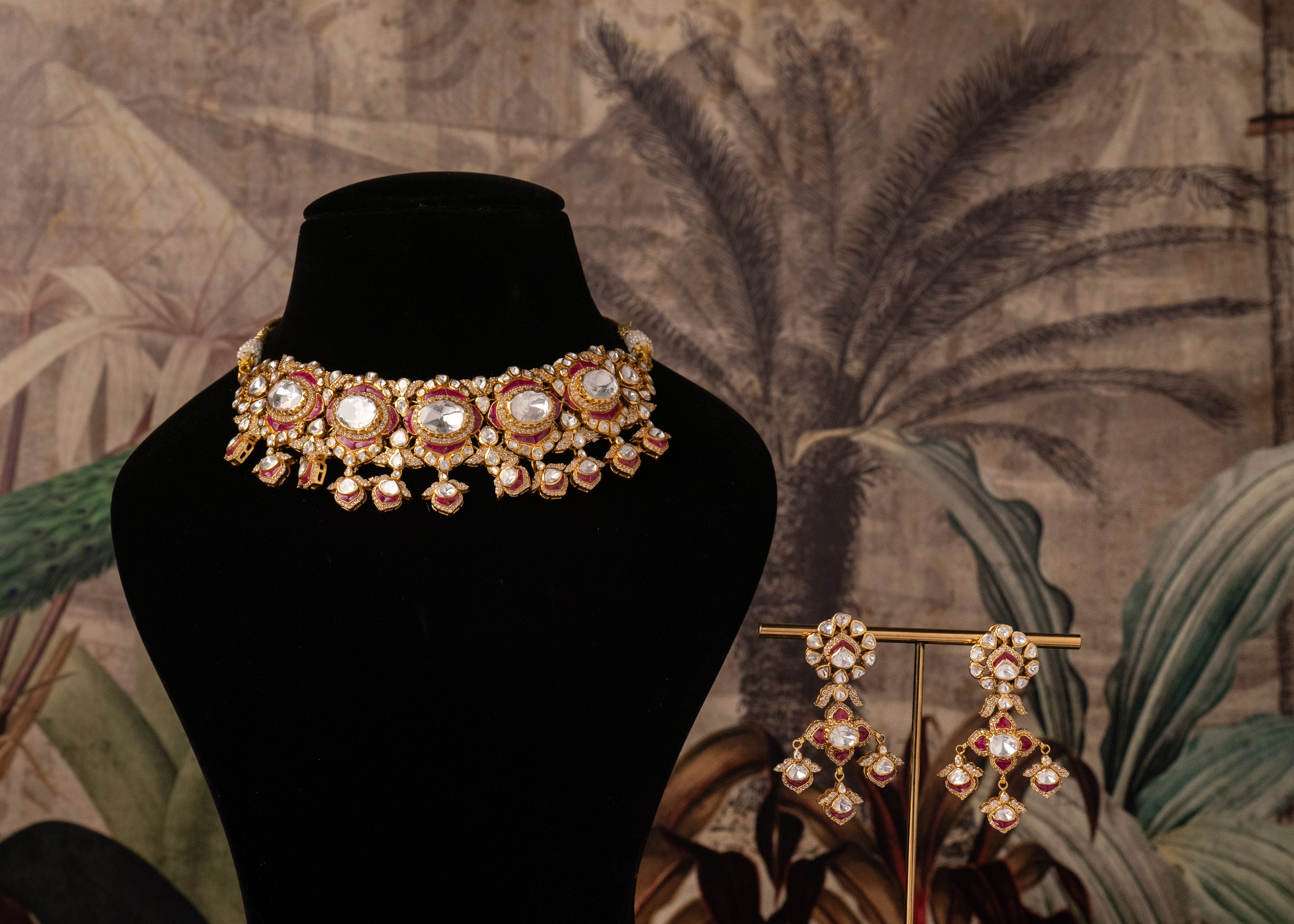 Esme Necklace