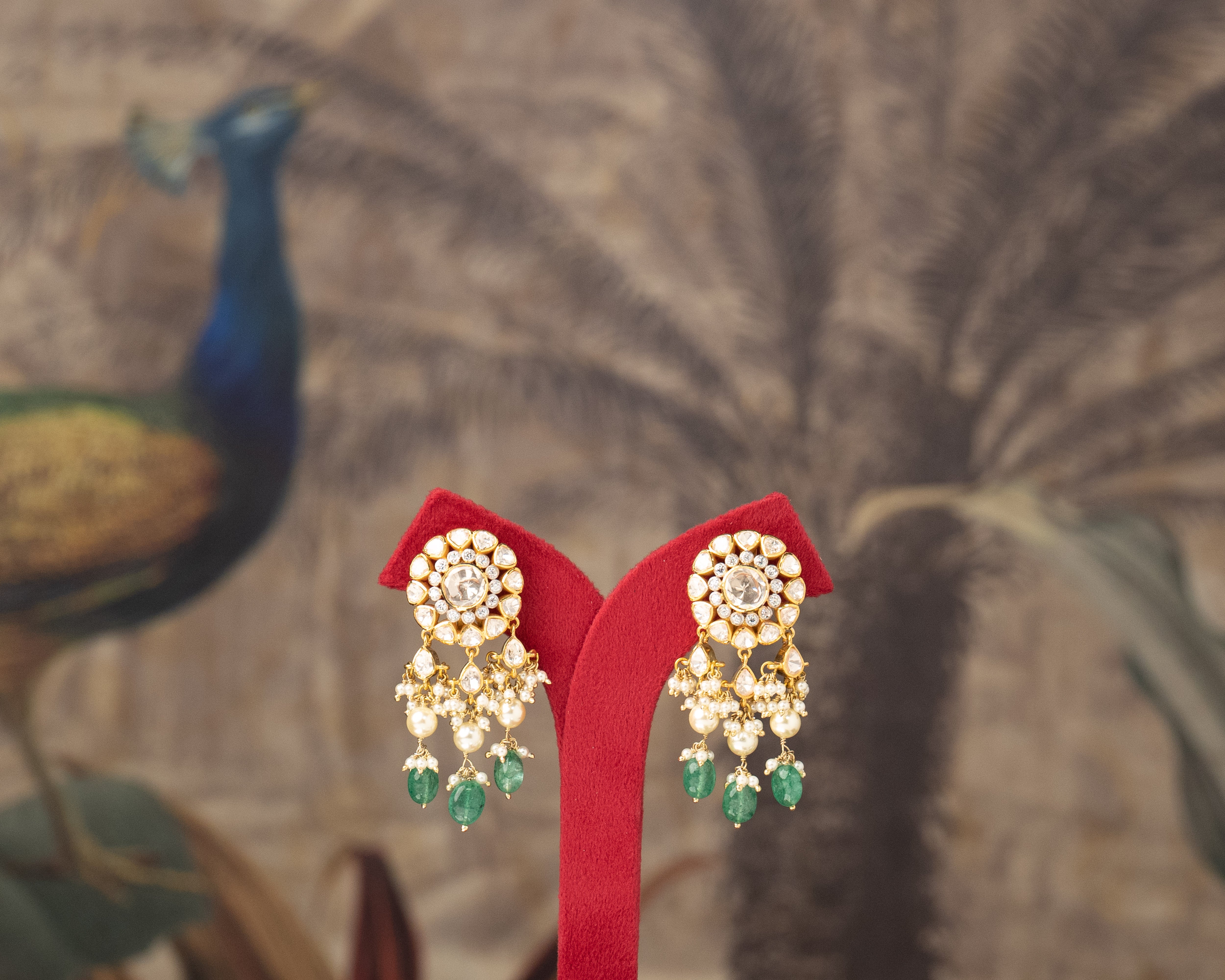 Maheen Jhumka