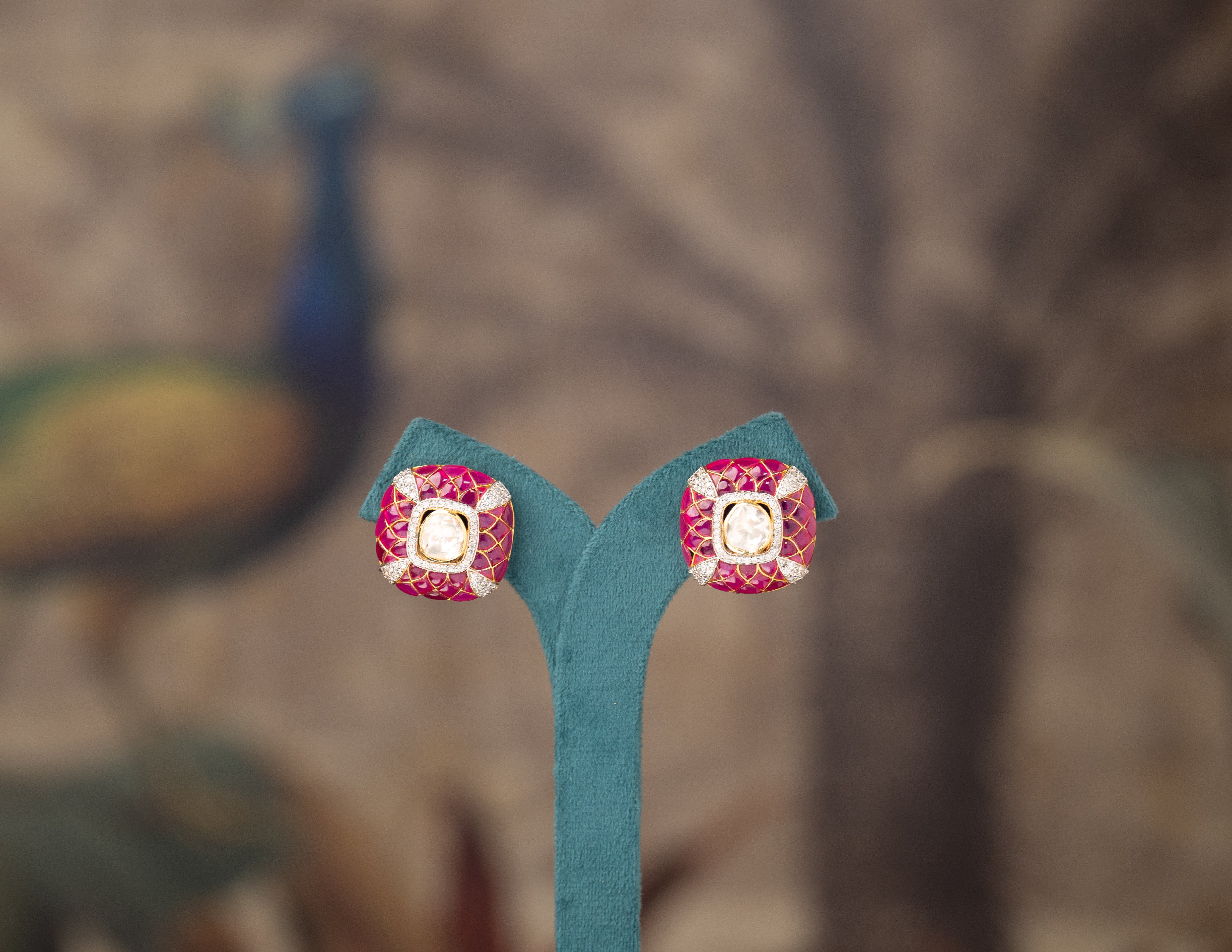 Elsa Studs